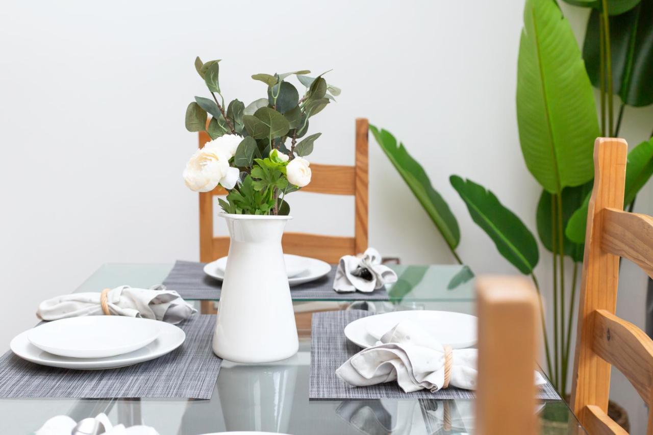 Cozy Townhouse In The Heart Of Greater Manchester Villa Eksteriør bilde